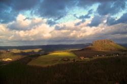 Ansicht des Liliensteins vom Königstein Lilienstein, Abendstimmung, Gewitter