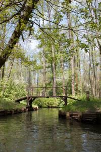 idyllischer Steg am Großen Fließ Steg, Brücke, Verbindung Großes Fließ zum Nordfließ