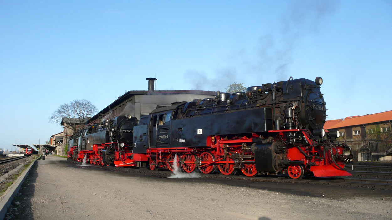 [Bild: harzer-schmalspurbahn-dampfloks-wernigerode.jpg]