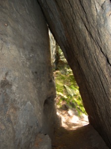 Böhmische Schweiz, Wanderweg, Höhle, Saunstein